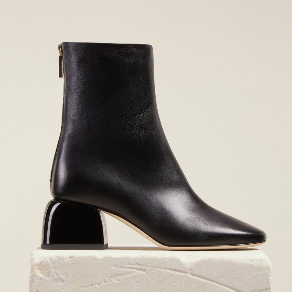 Dear Frances - Form Boot